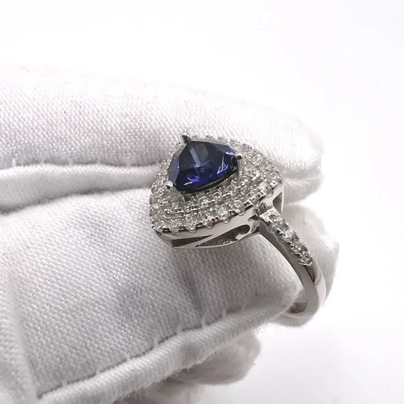 Sale $20 Firm! Sterling Silver Trillion Shape Tanzanite Cz and Clear Cz Ring - Picture 15 of 16